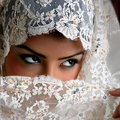 Загадковий світ служителів Корану диктує своїм жінкам тенденції весільної моди