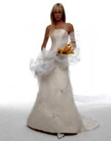 weddingdresses-weddingcakes.jpg